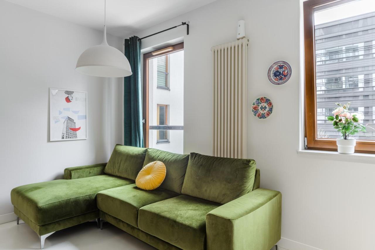 Modern Apartments With Access To The Pool Near Rondo Daszynskiego Station Varsovia Exterior foto